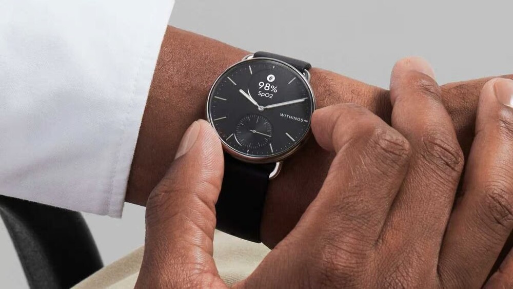 Withings ScanWatch 2 - hybrid smartwatch in 2025