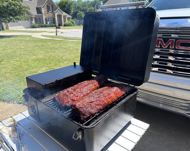 Traeger - Compact Portable Barbeque